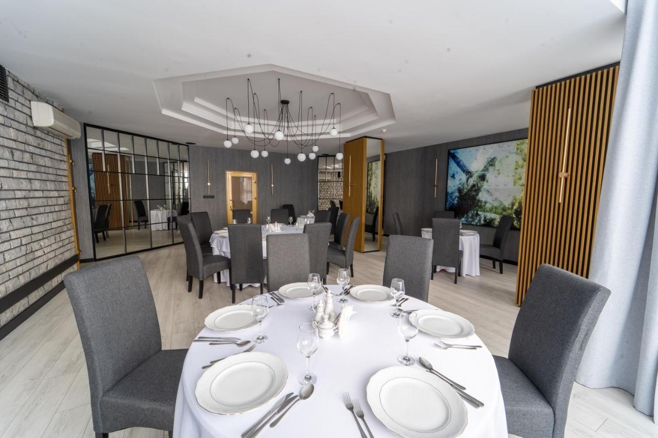 Hotel Polski Mielec Kültér fotó